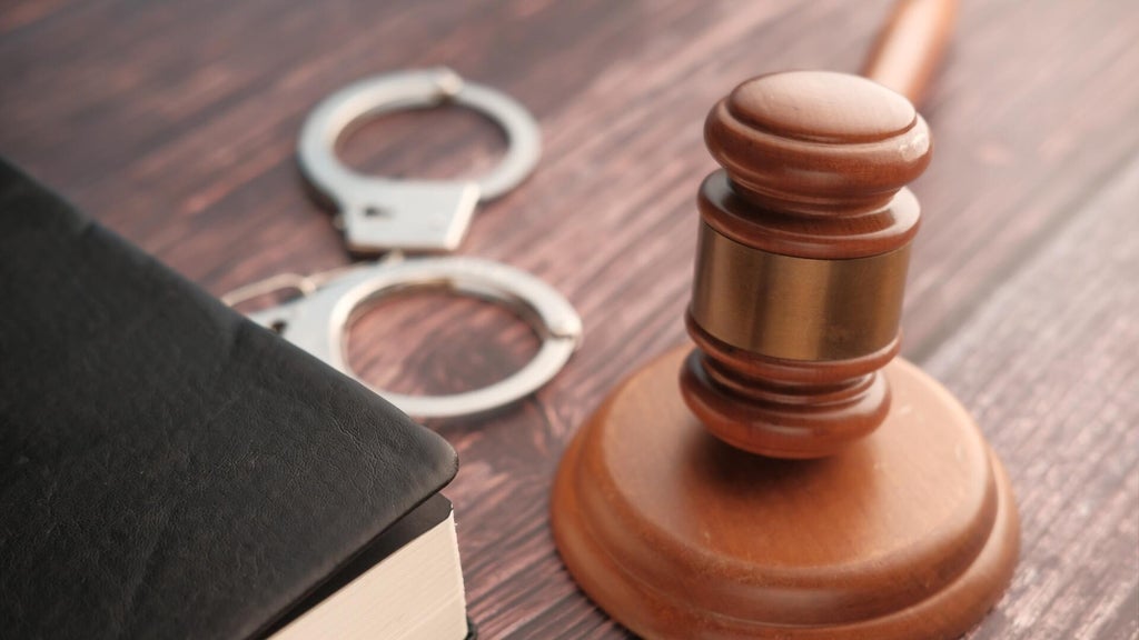 Central Minnesota man charged in fatal 1995 shooting of woman in Iowa — WCCO / CBS Minnesota, Apple Valley Health news