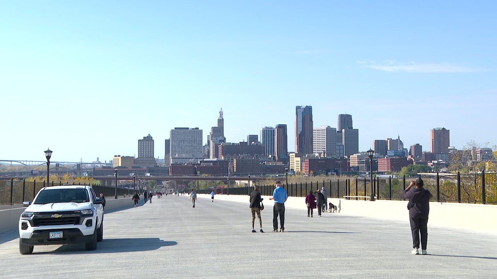 Kellogg Bridge set to open in St Paul after multi-year construction — WCCO / CBS Minnesota, Apple Valley Government news