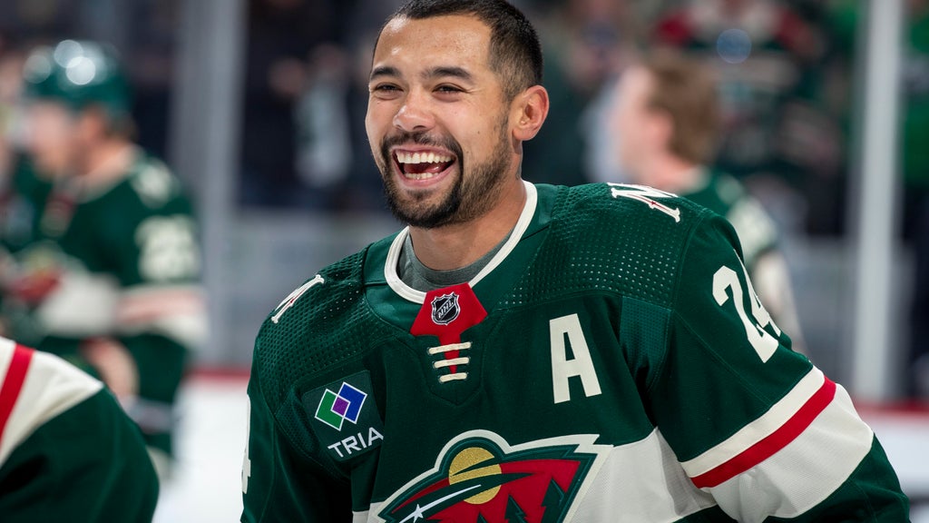 Defenseman Mathew Dumba retiring after 13 NHL seasons with 5 different teams — WCCO / CBS Minnesota, Apple Valley Sports news
