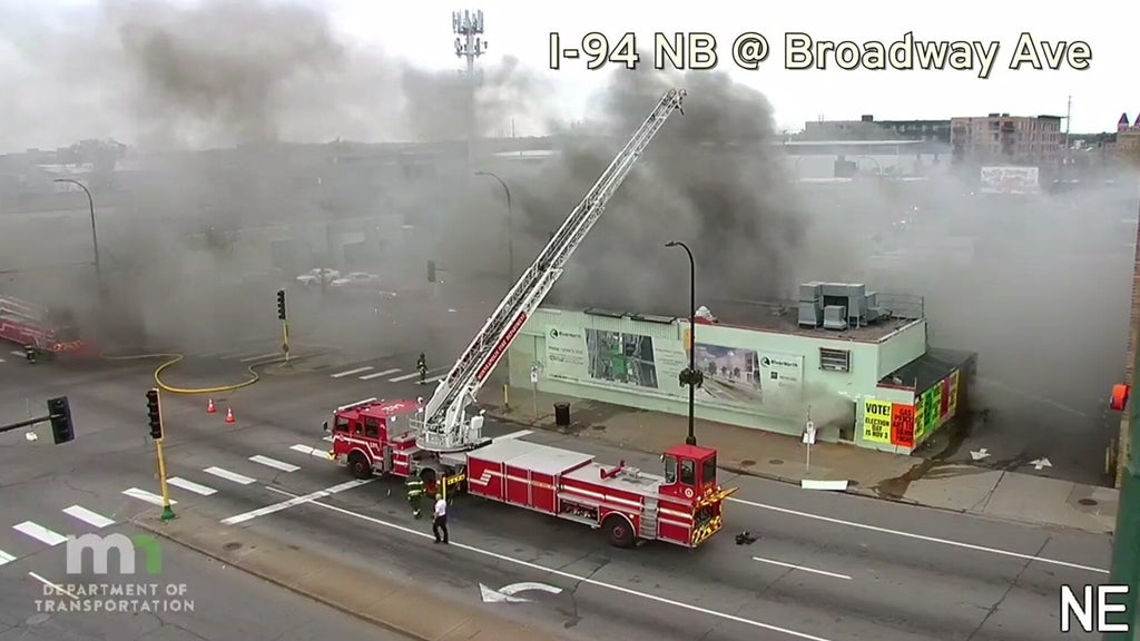 Crews respond to fire at building in north Minneapolis — WCCO / CBS Minnesota, Apple Valley Community news