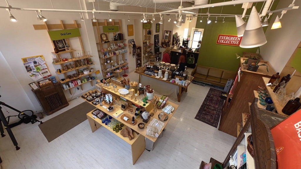 Evergreen Collective in St. Paul helps customers make small, eco-friendly swaps — WCCO / CBS Minnesota, Apple Valley Schools news