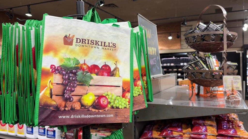 Hopkins grocery store seeks community support amid sales struggles — WCCO / CBS Minnesota, Apple Valley Government news
