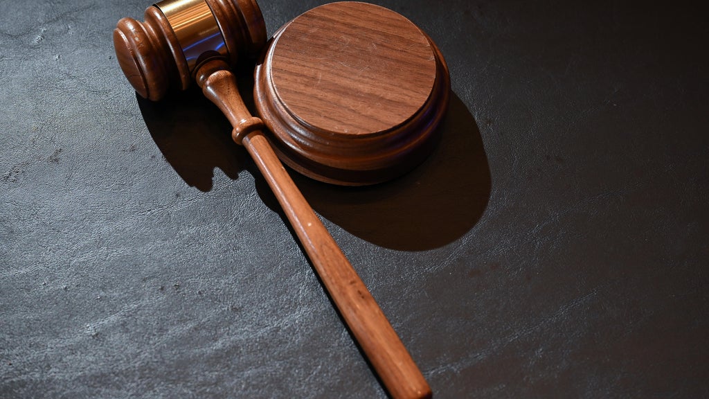 Man tried to pull woman out of her St. Paul apartment window, charges say — WCCO / CBS Minnesota, Apple Valley Health news