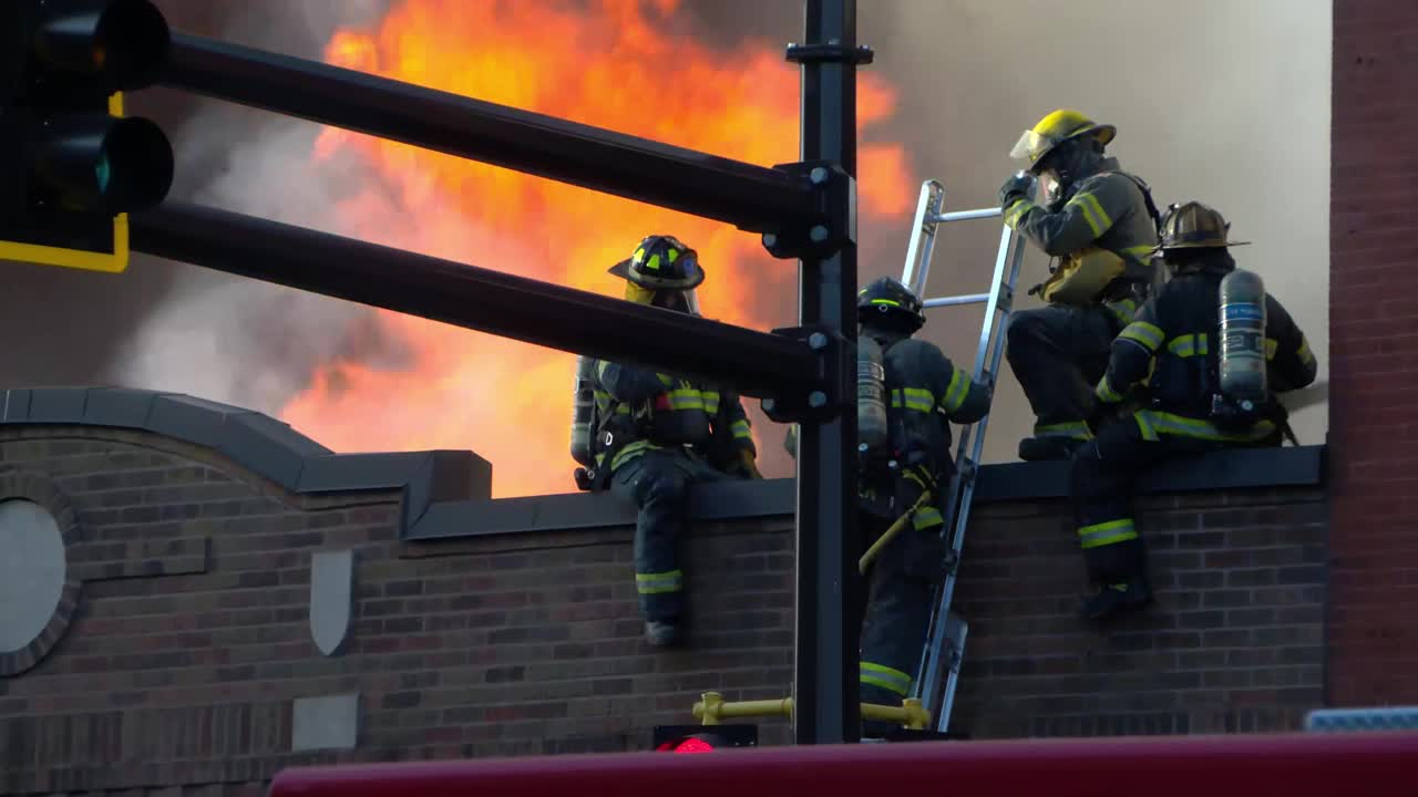 Crews battling fire at commercial building on East Franklin Avenue — KSTP 5, Apple Valley Health news