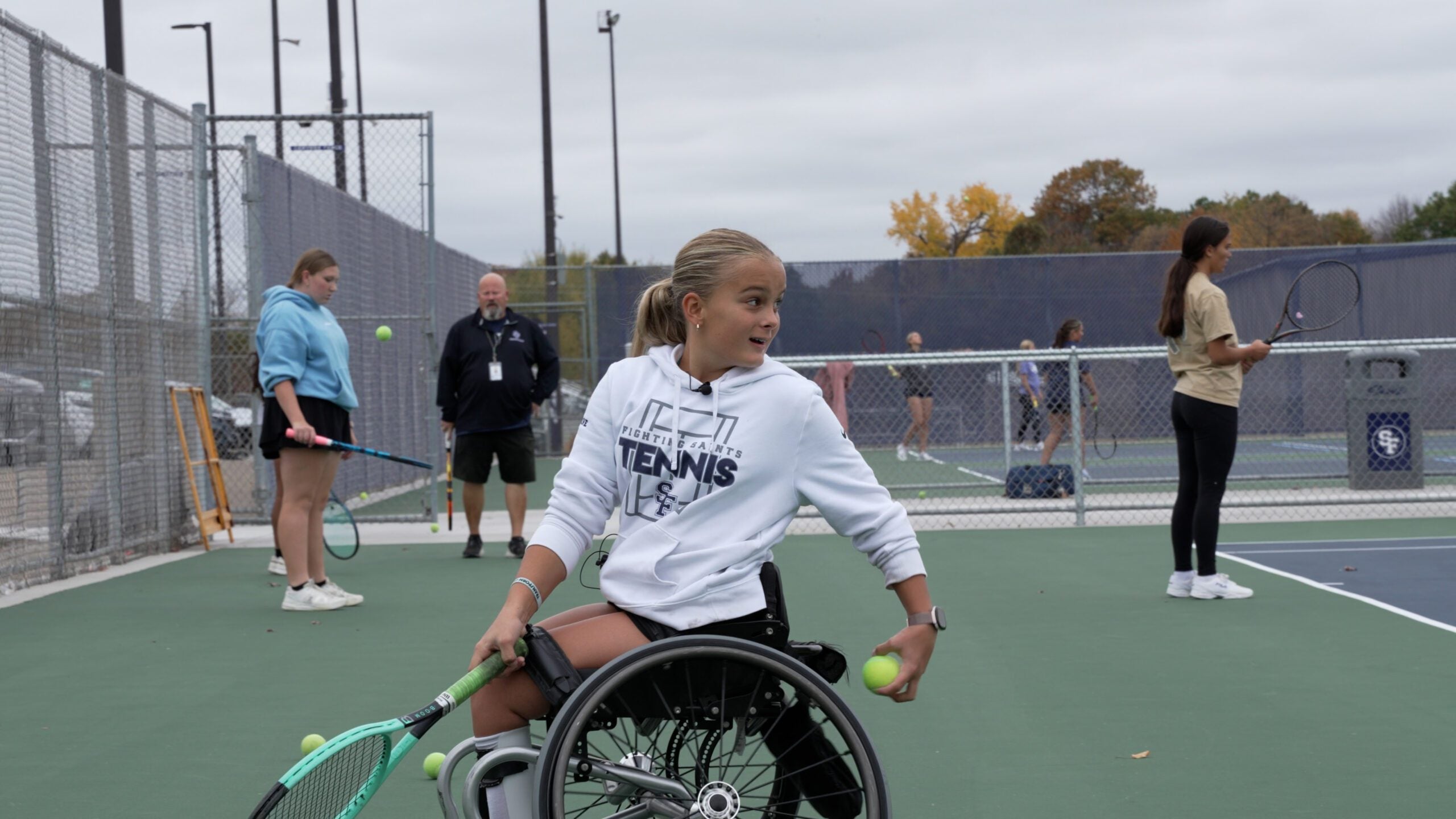 St. Francis 7th grader Ellie Blaine inspires team while competing in a wheelchair — KSTP 5