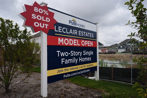 The average 30-year US mortgage rate dips to 7.24%, the lowest level in more than a month. — Apple Valley Real Estate news