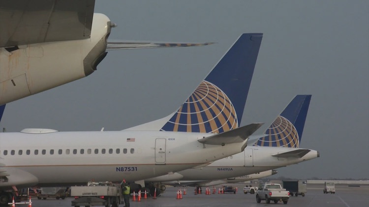 United flight from Grand Cayman to Houston declares emergency, lands safely — KENS 5 (San Antonio), Apple Valley Community news